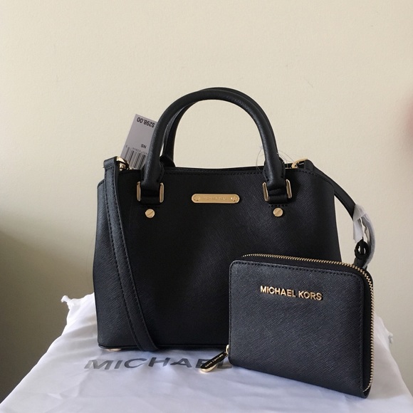 Michael Kors Handbags - 🍀NWT Michael Kors Savannah SM Satchel Set